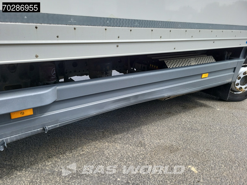 Kasti veoauto Mercedes-Benz Atego 1223 Atego 4X2 12tonner 2000kg Ladebordwand Full air suspension Automatic Euro 6: pilt 17