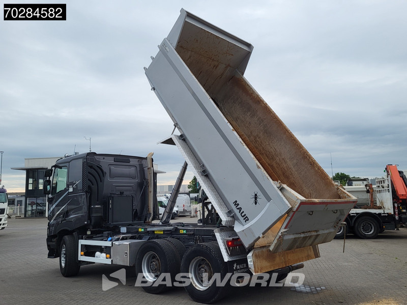 Renault C 520 C 6X4 11m3 tipper Retarder Automatic Steelsuspension Big-Axle Navi Euro 6 - Kallurauto: pilt 2 Renault C 520 C 6X4 11m3 tipper Retarder Automatic Steelsuspension Big-Axle Navi Euro 6 - Kallurauto: pilt 2