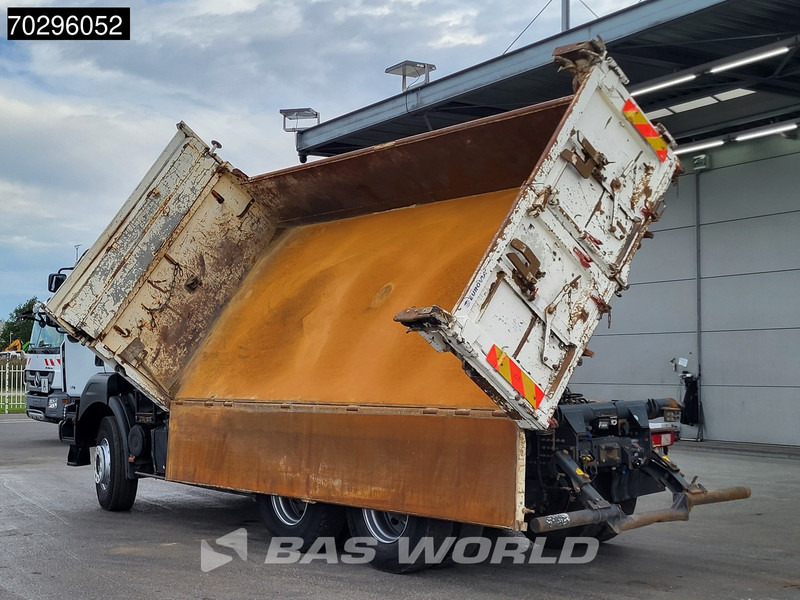 Renault Kerax 370 6X4 Palfinger PK15500 Crane Kran 2-side Tipper Retarder Manual Euro 4 - Kallurauto, Kraanaga veoauto: pilt 2 Renault Kerax 370 6X4 Palfinger PK15500 Crane Kran 2-side Tipper Retarder Manual Euro 4 - Kallurauto, Kraanaga veoauto: pilt 2