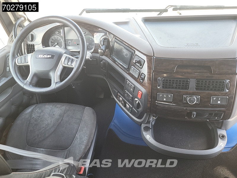 Interior photo 1: Sadulveok DAF XF 450 4X2 NL-Truck 2x Tanks Standklima