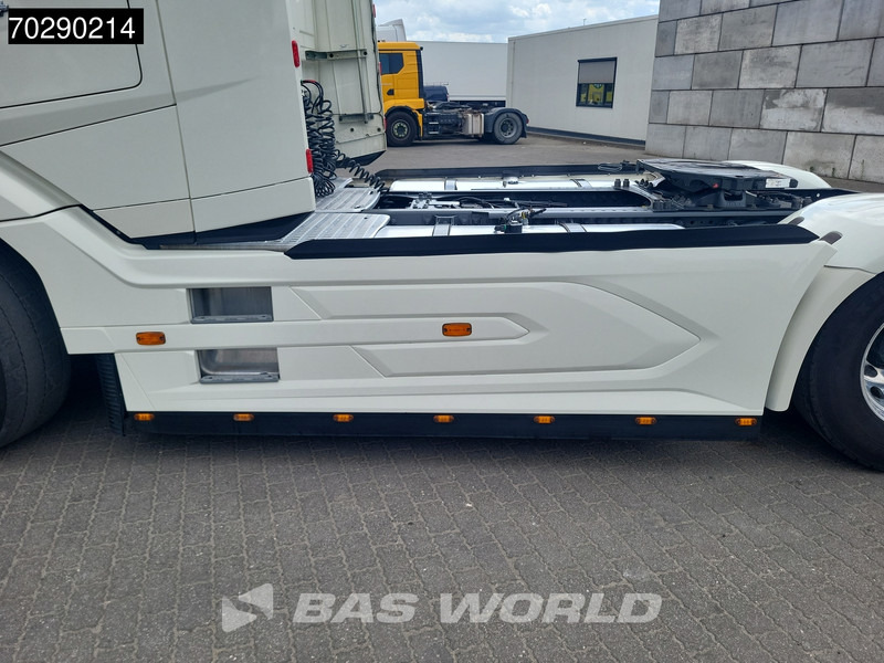 Sadulveok DAF XG+ 530 4X2 Retarder 2x Tanks Standklima Leather Alcoa's: pilt 14
