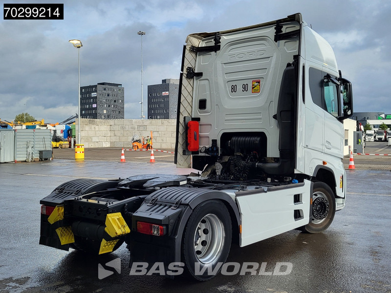 Ford F-Max 500 F-Max 4X2 Retarder 2xTanks Navi Standklima Euro 6 - Sadulveok: pilt 5 Ford F-Max 500 F-Max 4X2 Retarder 2xTanks Navi Standklima Euro 6 - Sadulveok: pilt 5