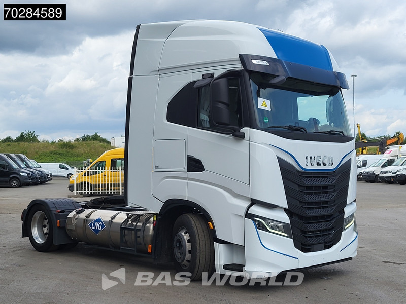 Iveco S-Way 460 4X2 LNG Mega Retarder 2x Tanks Navi - Sadulveok: pilt 3 Iveco S-Way 460 4X2 LNG Mega Retarder 2x Tanks Navi - Sadulveok: pilt 3