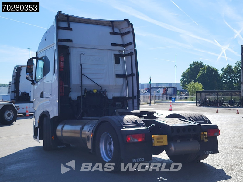 Iveco S-Way 460 4X2 LNG Retarder 2x Tanks LED Navi - Sadulveok: pilt 2 Iveco S-Way 460 4X2 LNG Retarder 2x Tanks LED Navi - Sadulveok: pilt 2