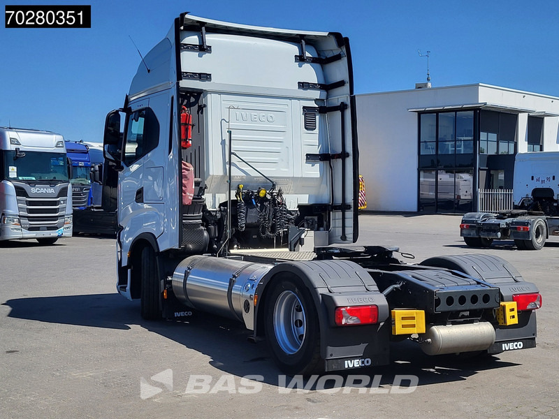 Iveco S-Way 460 4X2 LNG Retarder 2x Tanks Standklima LED Navi - Sadulveok: pilt 2 Iveco S-Way 460 4X2 LNG Retarder 2x Tanks Standklima LED Navi - Sadulveok: pilt 2