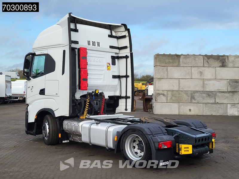 Iveco S-Way 460 S-Way 4X2 Mega Retarder 2xTanks ACC Euro 6 - Sadulveok: pilt 2 Iveco S-Way 460 S-Way 4X2 Mega Retarder 2xTanks ACC Euro 6 - Sadulveok: pilt 2
