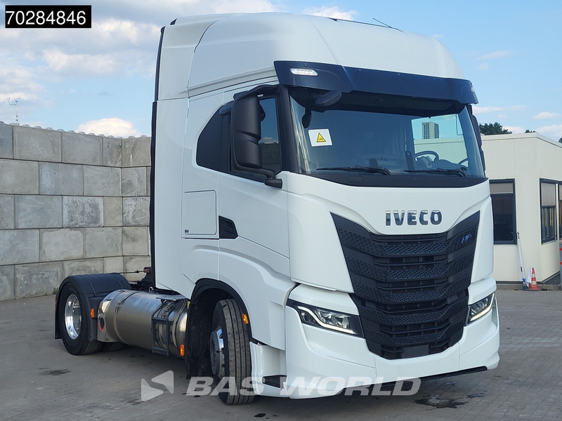 Iveco S-Way 460 S-Way 4X2 Retarder 2x LNG Tanks Navi ACC Alcoa's - Sadulveok: pilt 3 Iveco S-Way 460 S-Way 4X2 Retarder 2x LNG Tanks Navi ACC Alcoa's - Sadulveok: pilt 3