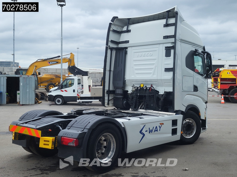 Iveco S-Way 570 S-Way 4X2 Retarder 2x Tanks Standklima Navi Alcoa's - Sadulveok: pilt 5 Iveco S-Way 570 S-Way 4X2 Retarder 2x Tanks Standklima Navi Alcoa's - Sadulveok: pilt 5