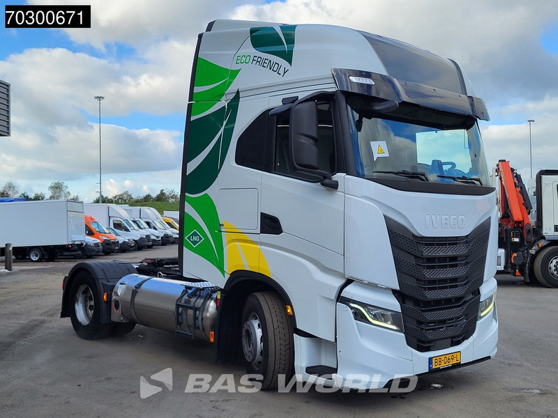 Iveco S-Way NP 460 4X2 LNG! NL-Truck Retarder 2xTanks ACC LED Euro 6 - Sadulveok: pilt 5 Iveco S-Way NP 460 4X2 LNG! NL-Truck Retarder 2xTanks ACC LED Euro 6 - Sadulveok: pilt 5