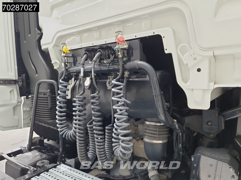 Sadulveok MAN TGX 18.470 4X2 GX Mega Retarder 2xTanks Navi ACC Euro 6: pilt 12