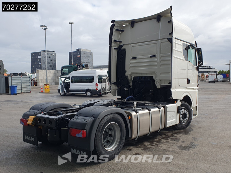 MAN TGX 18.520 4X2 NEW! GX Retarder 2x Tanks Standklima ACC - Sadulveok: pilt 5 MAN TGX 18.520 4X2 NEW! GX Retarder 2x Tanks Standklima ACC - Sadulveok: pilt 5