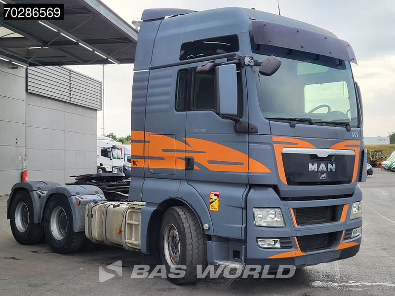 MAN TGX 33.680 TGX 6X4 XXL Retarder Big-Axle Euro 5 - Sadulveok: pilt 3 MAN TGX 33.680 TGX 6X4 XXL Retarder Big-Axle Euro 5 - Sadulveok: pilt 3