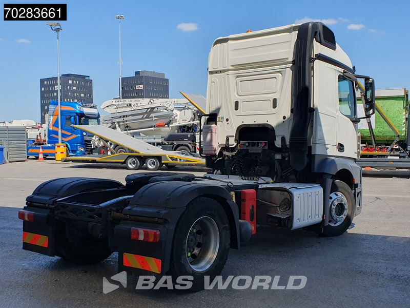 Mercedes-Benz Actros 1843 4X2 StreamSpace Retarder ADR Standklima - Sadulveok: pilt 5 Mercedes-Benz Actros 1843 4X2 StreamSpace Retarder ADR Standklima - Sadulveok: pilt 5