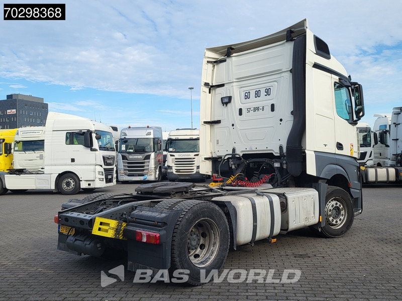 Mercedes-Benz Actros 1843 Actros 4X2 NL-Truck StreamSpace Retarder - Sadulveok: pilt 5 Mercedes-Benz Actros 1843 Actros 4X2 NL-Truck StreamSpace Retarder - Sadulveok: pilt 5