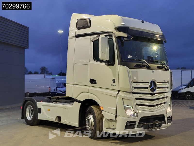 Mercedes-Benz Actros 1845 4X2 Retarder 2xTanks Standklima PPC ACC Euro 6 - Sadulveok: pilt 3 Mercedes-Benz Actros 1845 4X2 Retarder 2xTanks Standklima PPC ACC Euro 6 - Sadulveok: pilt 3