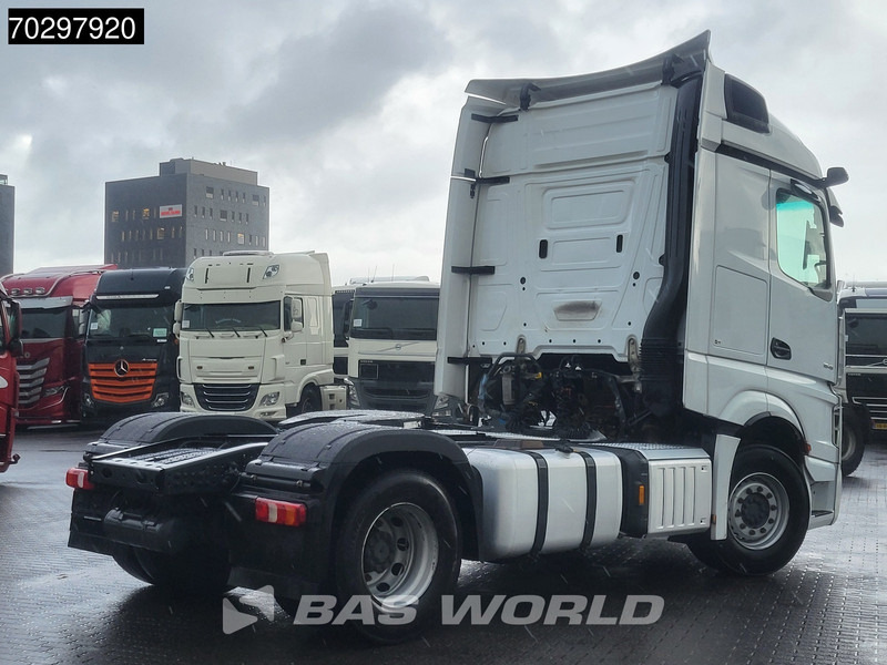Mercedes-Benz Actros 1845 4X2 StreamSpace 2xTanks Standairco MirrorCam Navi PPC Euro 6 - Sadulveok: pilt 5 Mercedes-Benz Actros 1845 4X2 StreamSpace 2xTanks Standairco MirrorCam Navi PPC Euro 6 - Sadulveok: pilt 5