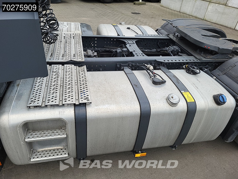 Sadulveok Mercedes-Benz Actros 1851 4X2 BigSpace 2x Tanks: pilt 8