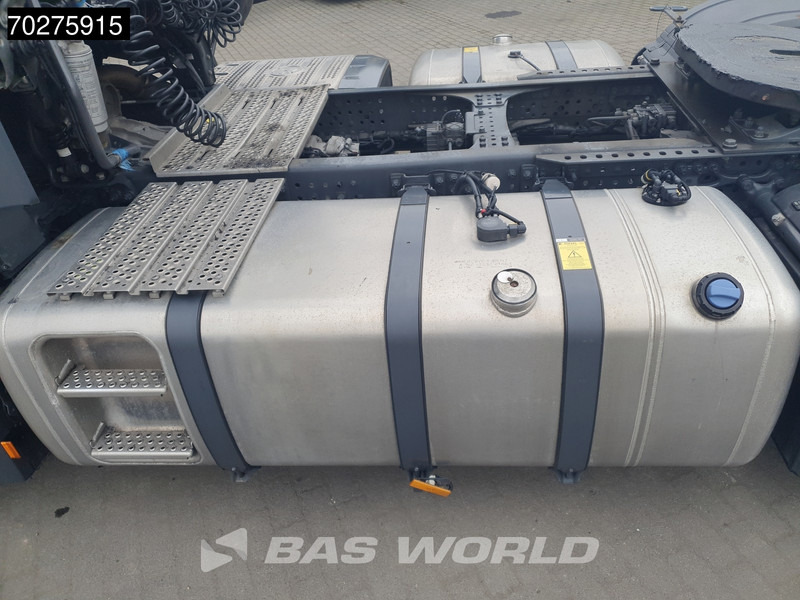 Sadulveok Mercedes-Benz Actros 1851 4X2 BigSpace 2x Tanks: pilt 7
