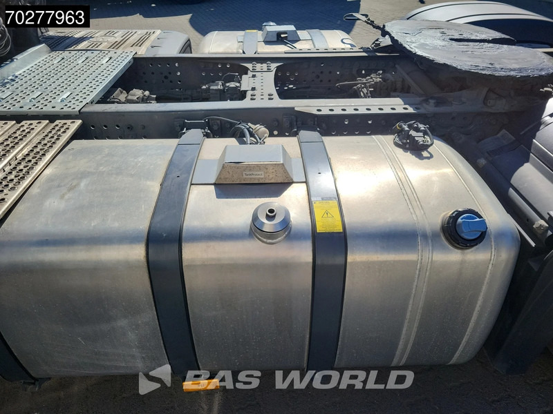 Mercedes-Benz Actros 1851 Actros 4X2 BigSpace 2x Tanks - Sadulveok: pilt 5 Mercedes-Benz Actros 1851 Actros 4X2 BigSpace 2x Tanks - Sadulveok: pilt 5