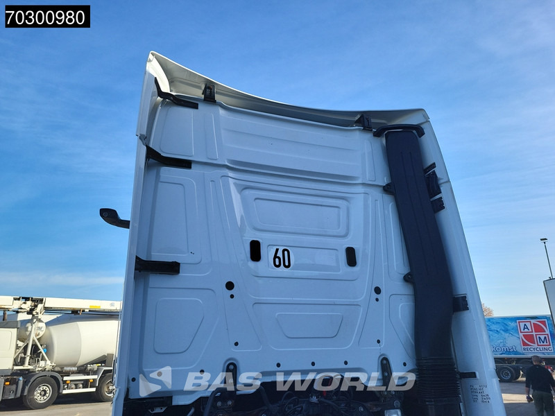 Mercedes-Benz Actros 1853 Actros 4X2 BigSpace Retarder Full-Air Hydraulik Standklima - Sadulveok: pilt 5 Mercedes-Benz Actros 1853 Actros 4X2 BigSpace Retarder Full-Air Hydraulik Standklima - Sadulveok: pilt 5
