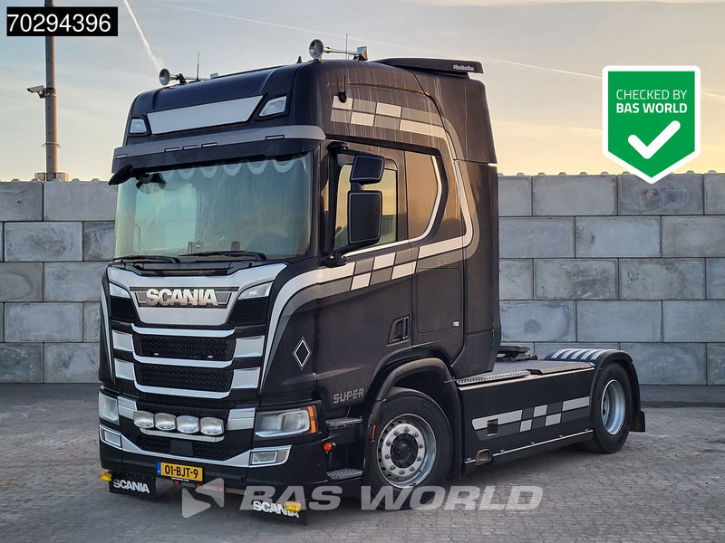 Scania R500 R 4X2 Special Interior! NL-Truck Full-Air Retarder Hydraulik ACC Standklima Navi Euro 6 - Sadulveok: pilt 1 Scania R500 R 4X2 Special Interior! NL-Truck Full-Air Retarder Hydraulik ACC Standklima Navi Euro 6 - Sadulveok: pilt 1