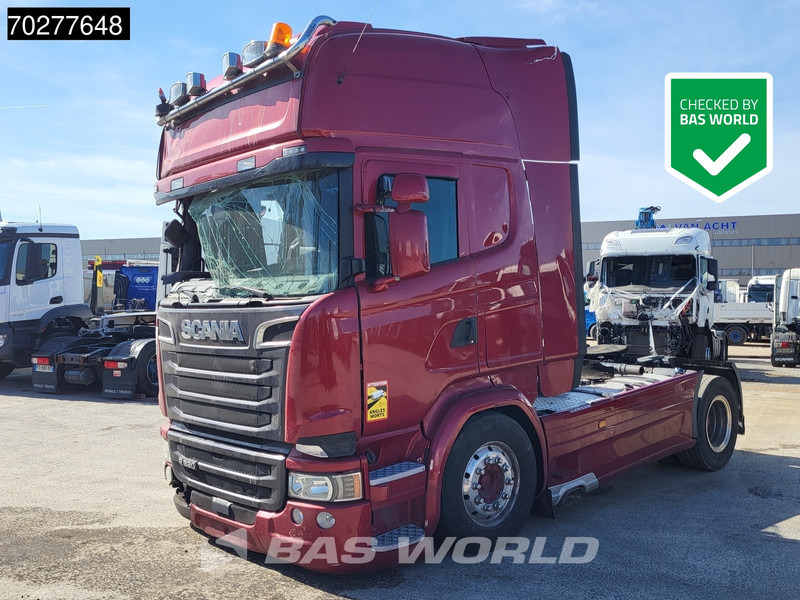 Scania R520 4X2 DAMAGED! Retarder Full-Air Standklima ACC Hydrauliek Euro 6 - Sadulveok: pilt 1 Scania R520 4X2 DAMAGED! Retarder Full-Air Standklima ACC Hydrauliek Euro 6 - Sadulveok: pilt 1