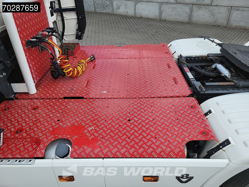 Sadulveok Scania R590 R 6X4 Full-Air Retarder Standklima Leather LED: pilt 8