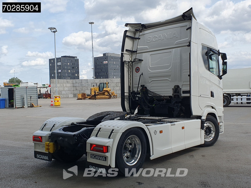 Scania S770 4X2 Full-Air Retarder 2x Tanks Standklima Alcoa's Leather - Sadulveok: pilt 5 Scania S770 4X2 Full-Air Retarder 2x Tanks Standklima Alcoa's Leather - Sadulveok: pilt 5