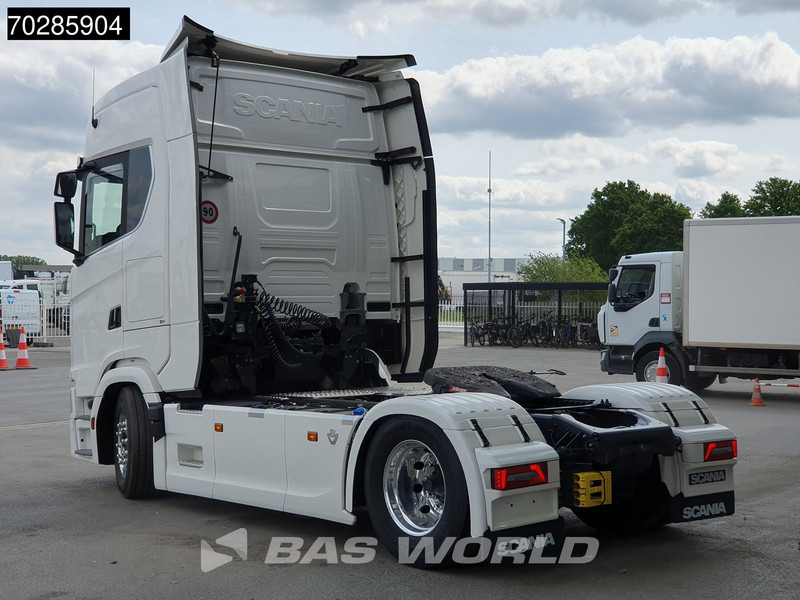 Scania S770 4X2 Full-Air Retarder 2x Tanks Standklima Alcoa's Leather - Sadulveok: pilt 2 Scania S770 4X2 Full-Air Retarder 2x Tanks Standklima Alcoa's Leather - Sadulveok: pilt 2