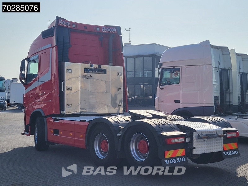 Volvo FH 540 FH 6X4 Retarder Big-Axle Liftachse VDS Dual-Clutch ACC Hydraulik Xenon Navi Euro 6 - Sadulveok: pilt 3 Volvo FH 540 FH 6X4 Retarder Big-Axle Liftachse VDS Dual-Clutch ACC Hydraulik Xenon Navi Euro 6 - Sadulveok: pilt 3