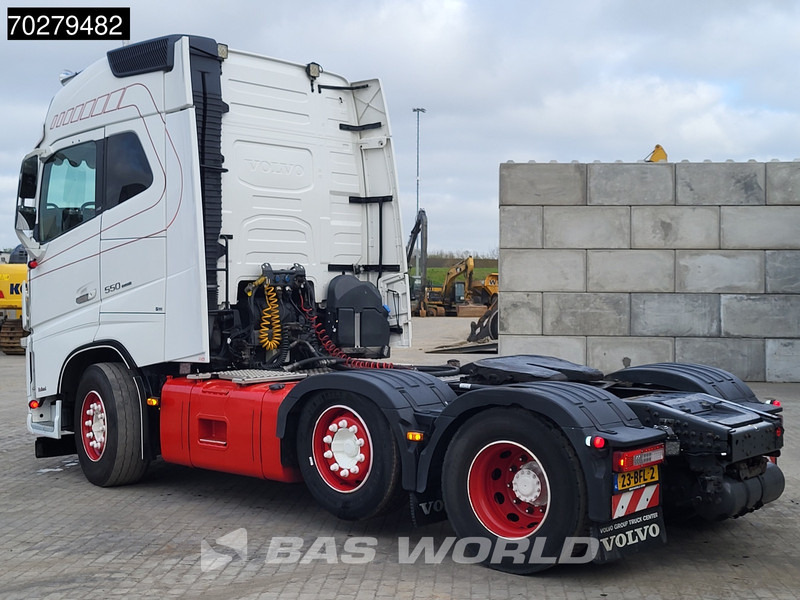 Volvo FH16 550 906 6X2 NL-Truck Manual VEB+ Lift+Lenkachse Hydraulik - Sadulveok: pilt 2 Volvo FH16 550 906 6X2 NL-Truck Manual VEB+ Lift+Lenkachse Hydraulik - Sadulveok: pilt 2