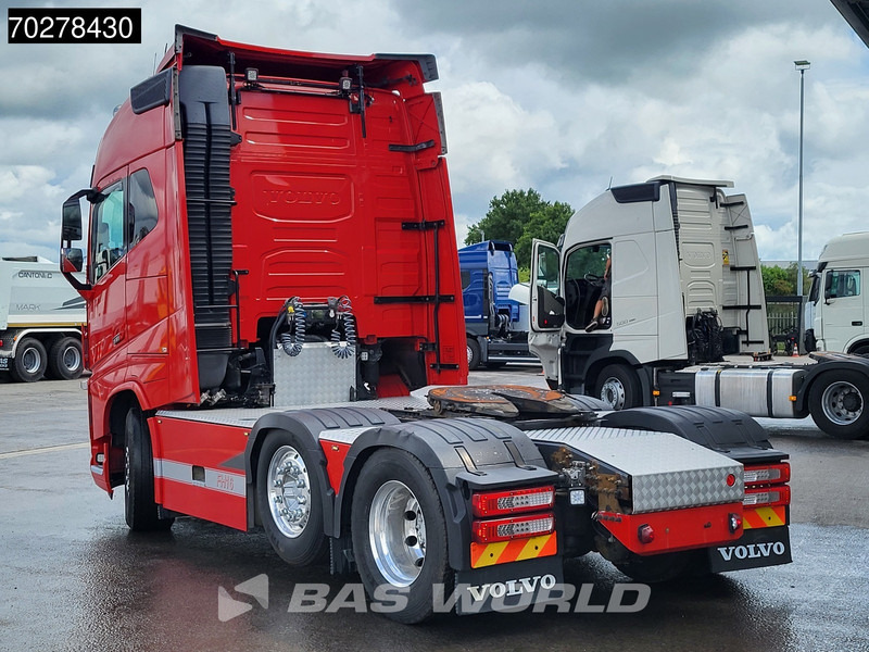 Volvo FH16 750 FH16 6X2 Special-Interior Full-Air Work-Remote Dynamic Steering Alcoa ACC Xenon - Sadulveok: pilt 2 Volvo FH16 750 FH16 6X2 Special-Interior Full-Air Work-Remote Dynamic Steering Alcoa ACC Xenon - Sadulveok: pilt 2