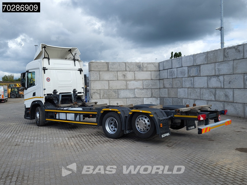 Scania G320 6X2 BDF Lift Axle Automatic Euro 6 - Konteinerveduk/ Tõstukiga veoauto: pilt 2 Scania G320 6X2 BDF Lift Axle Automatic Euro 6 - Konteinerveduk/ Tõstukiga veoauto: pilt 2