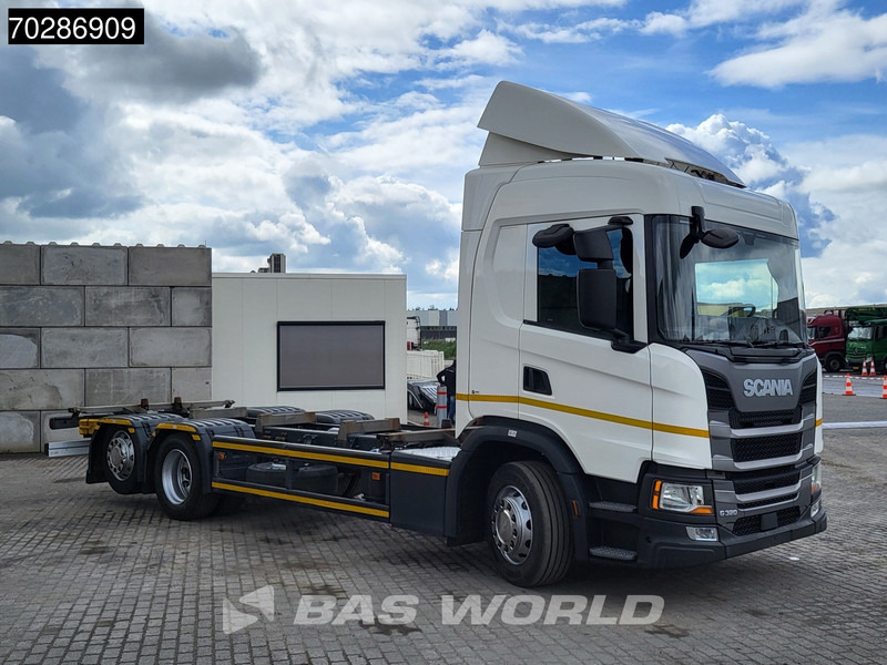 Scania G320 6X2 BDF Lift Axle Automatic Euro 6 - Konteinerveduk/ Tõstukiga veoauto: pilt 3 Scania G320 6X2 BDF Lift Axle Automatic Euro 6 - Konteinerveduk/ Tõstukiga veoauto: pilt 3