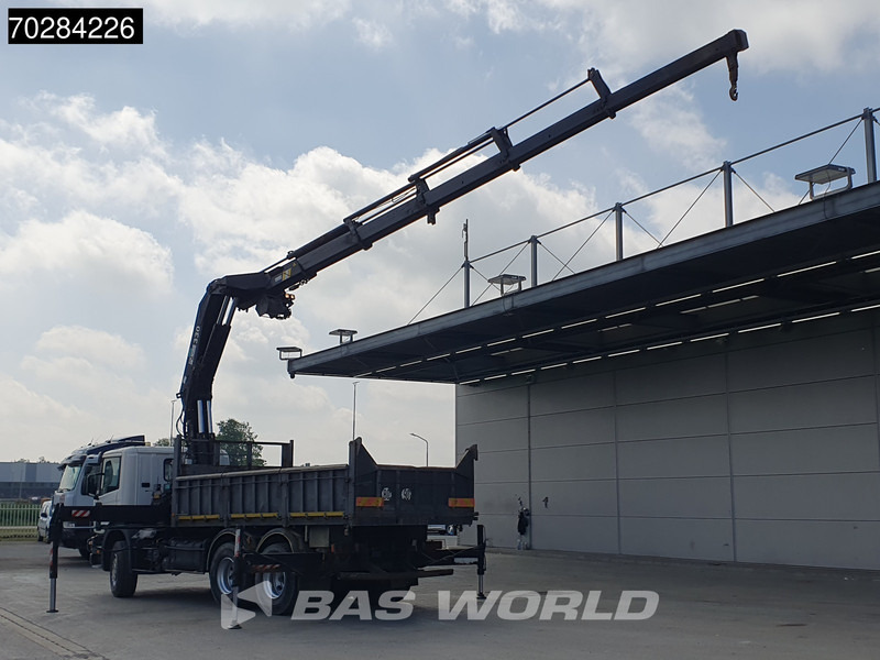 Scania P94 6X4 Hiab 330-4 Kran Crane 9m3 tipper Manual Steelsuspension Euro 3 - Kallurauto, Kraanaga veoauto: pilt 2 Scania P94 6X4 Hiab 330-4 Kran Crane 9m3 tipper Manual Steelsuspension Euro 3 - Kallurauto, Kraanaga veoauto: pilt 2