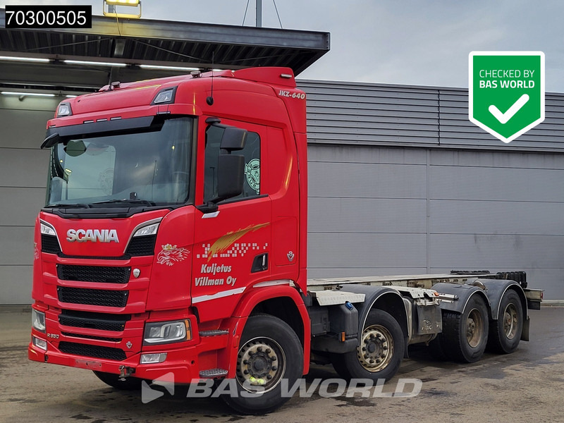Scania R650 R 8X4 8x4 chassis Big-Axle Retarder Semi Automatic Euro 6 - Kabiinišassiiga veoauto: pilt 1 Scania R650 R 8X4 8x4 chassis Big-Axle Retarder Semi Automatic Euro 6 - Kabiinišassiiga veoauto: pilt 1