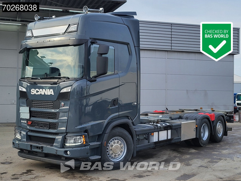 Scania S540 6X2 Highline 2x Tanks Retarder Highline Euro 6 - Konteinerveduk/ Tõstukiga veoauto: pilt 1 Scania S540 6X2 Highline 2x Tanks Retarder Highline Euro 6 - Konteinerveduk/ Tõstukiga veoauto: pilt 1