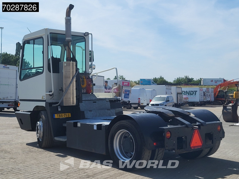 Terberg YT 182 4X2 NL-Truck Big-Axle Hebesattel Drumbrakes - Laotraktor: pilt 3 Terberg YT 182 4X2 NL-Truck Big-Axle Hebesattel Drumbrakes - Laotraktor: pilt 3