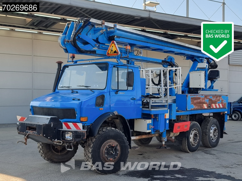 Unimog U2450L 6X6 Unimog Engin EGI TP 226 hubarbeitsbühne Manual Euro 2 - Kraanaga veoauto: pilt 1 Unimog U2450L 6X6 Unimog Engin EGI TP 226 hubarbeitsbühne Manual Euro 2 - Kraanaga veoauto: pilt 1