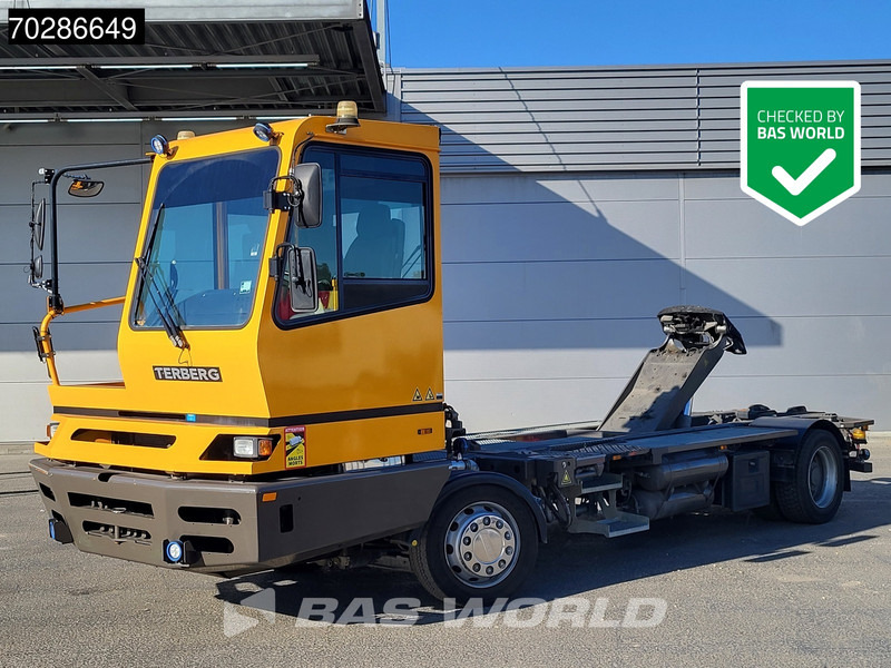 Terberg BC182 4X2 Low hours! Big-Axle Full-Air Drumbrakes Euro 3 - Veoauto: pilt 1 Terberg BC182 4X2 Low hours! Big-Axle Full-Air Drumbrakes Euro 3 - Veoauto: pilt 1