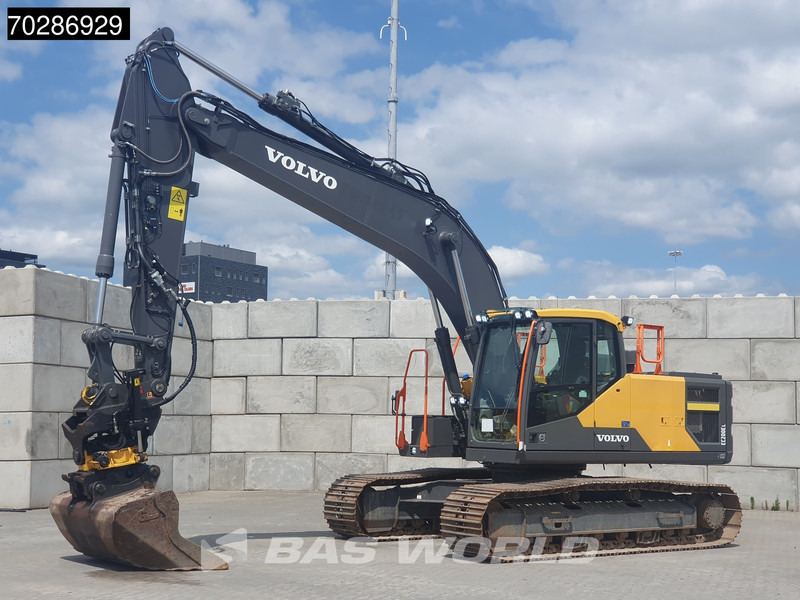 Volvo EC200 E L 3 BUCKETS - Lintekskavaator: pilt 2 Volvo EC200 E L 3 BUCKETS - Lintekskavaator: pilt 2
