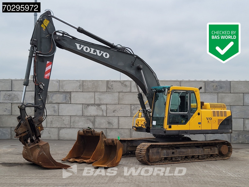Volvo EC210 BLC 3 BUCKETS - Lintekskavaator: pilt 1 Volvo EC210 BLC 3 BUCKETS - Lintekskavaator: pilt 1
