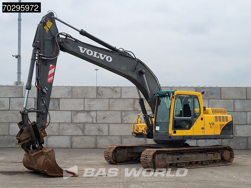 Volvo EC210 BLC 3 BUCKETS - Lintekskavaator: pilt 2 Volvo EC210 BLC 3 BUCKETS - Lintekskavaator: pilt 2