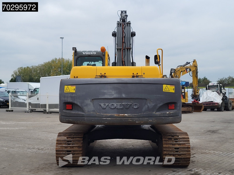 Volvo EC210 BLC 3 BUCKETS - Lintekskavaator: pilt 5 Volvo EC210 BLC 3 BUCKETS - Lintekskavaator: pilt 5