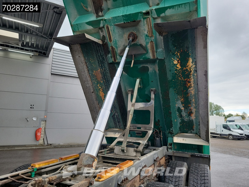 Volvo FH16 650 FH16 6X4 12m3 tipper Big-Axle Retarder Dynamic steering Automatic - Kallurauto: pilt 3 Volvo FH16 650 FH16 6X4 12m3 tipper Big-Axle Retarder Dynamic steering Automatic - Kallurauto: pilt 3