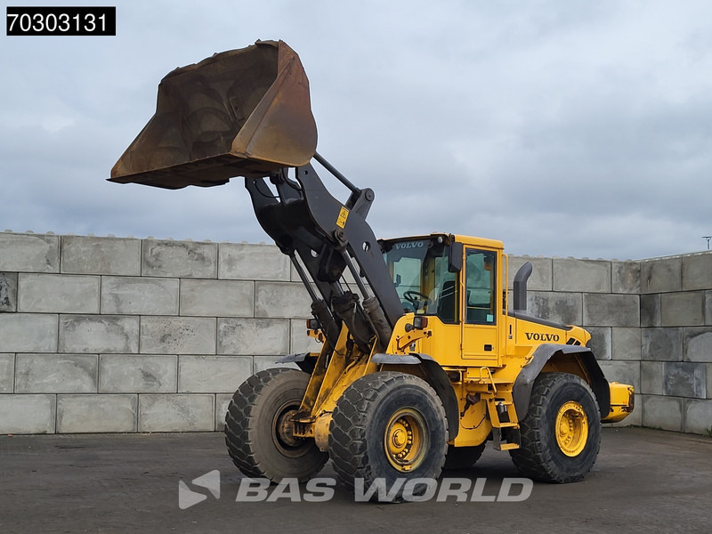 Volvo L120 E Quick Coupler - Rataslaadur: pilt 2 Volvo L120 E Quick Coupler - Rataslaadur: pilt 2