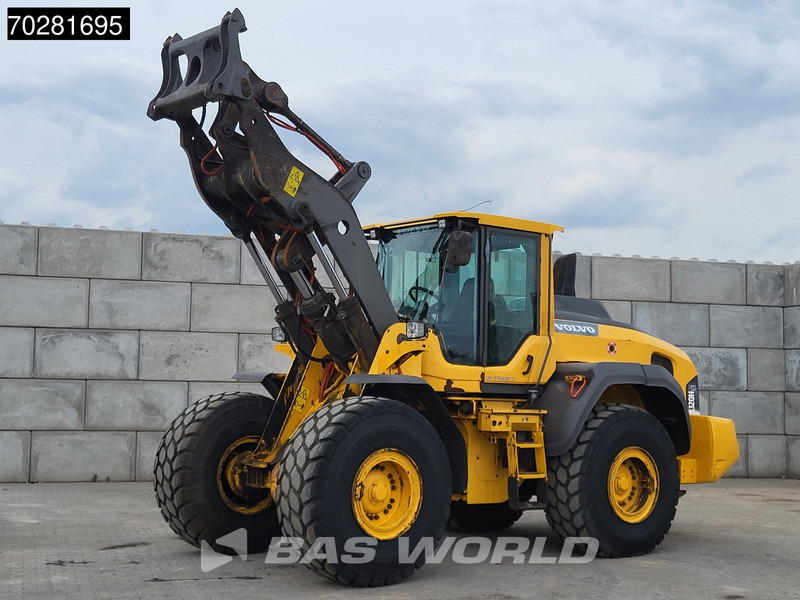 Volvo L120 H CDC - 3TH FUNCTION - QUICK COUPLER - Rataslaadur: pilt 2 Volvo L120 H CDC - 3TH FUNCTION - QUICK COUPLER - Rataslaadur: pilt 2