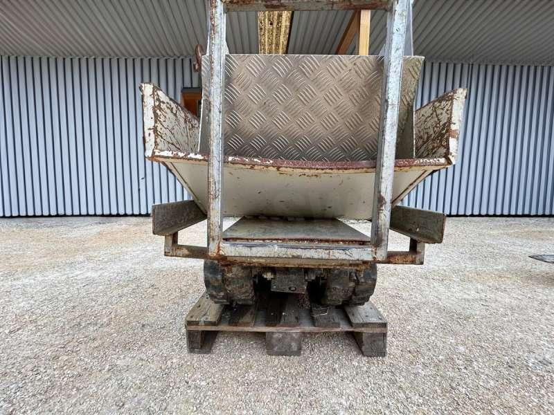 Mini kallur BROUETTE A MOTEUR MACHINE SUISSE: pilt 8