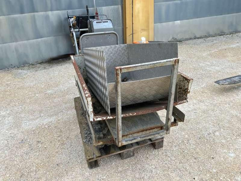 Mini kallur BROUETTE A MOTEUR MACHINE SUISSE: pilt 9