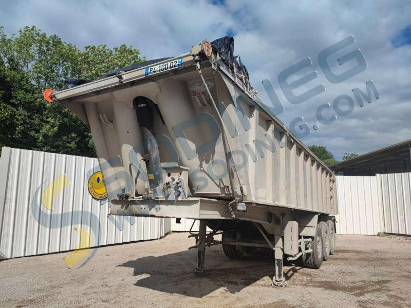 Benalu 3 ESSIEUX - Kallur-poolhaagis: pilt 2 Benalu 3 ESSIEUX - Kallur-poolhaagis: pilt 2